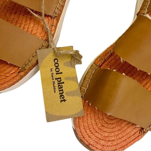 NWT Cool Planet Springs Flatforms from Steve Madden - Picture 2 of 8